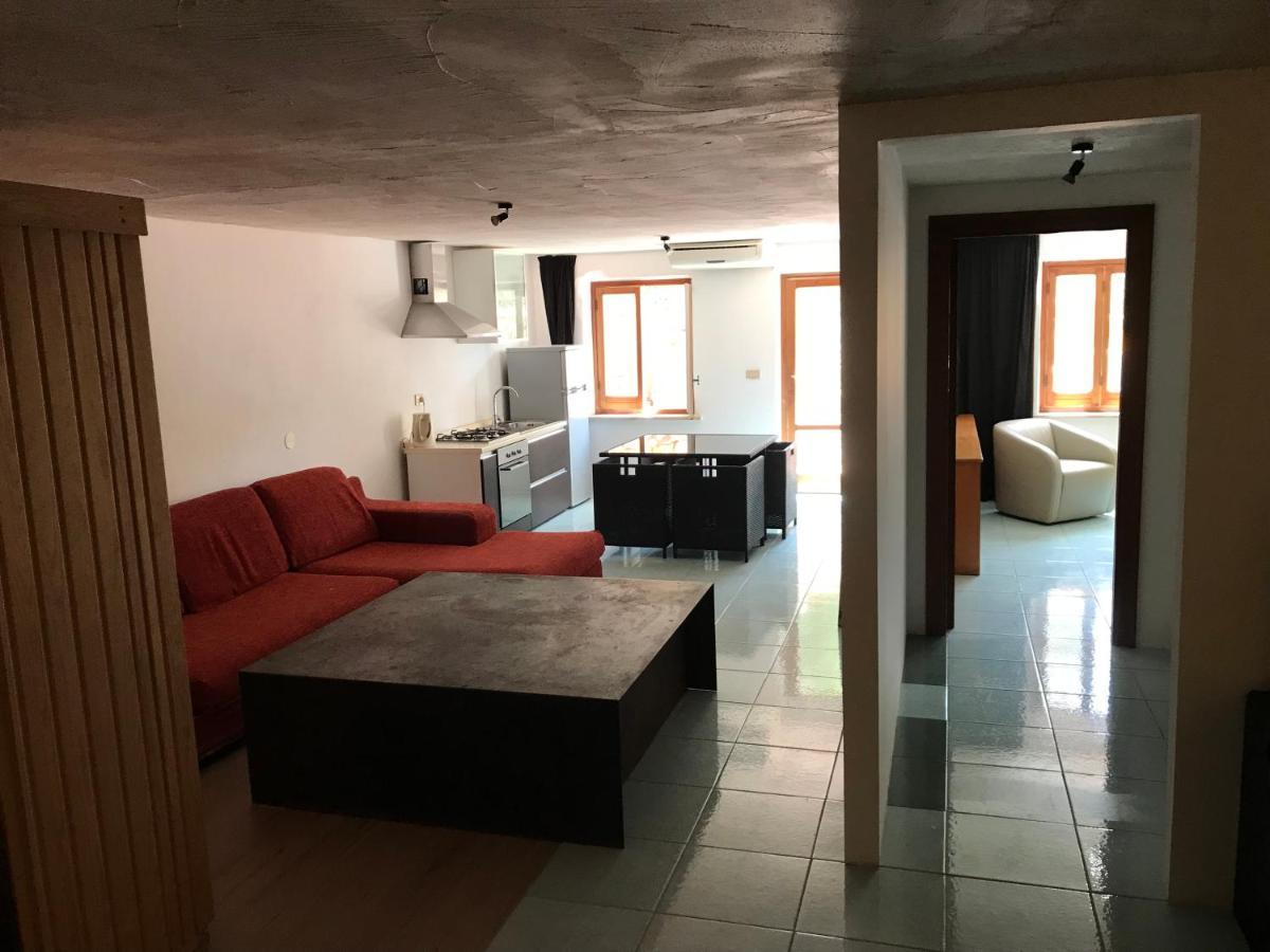 Park House Hotel Мондело Екстериор снимка